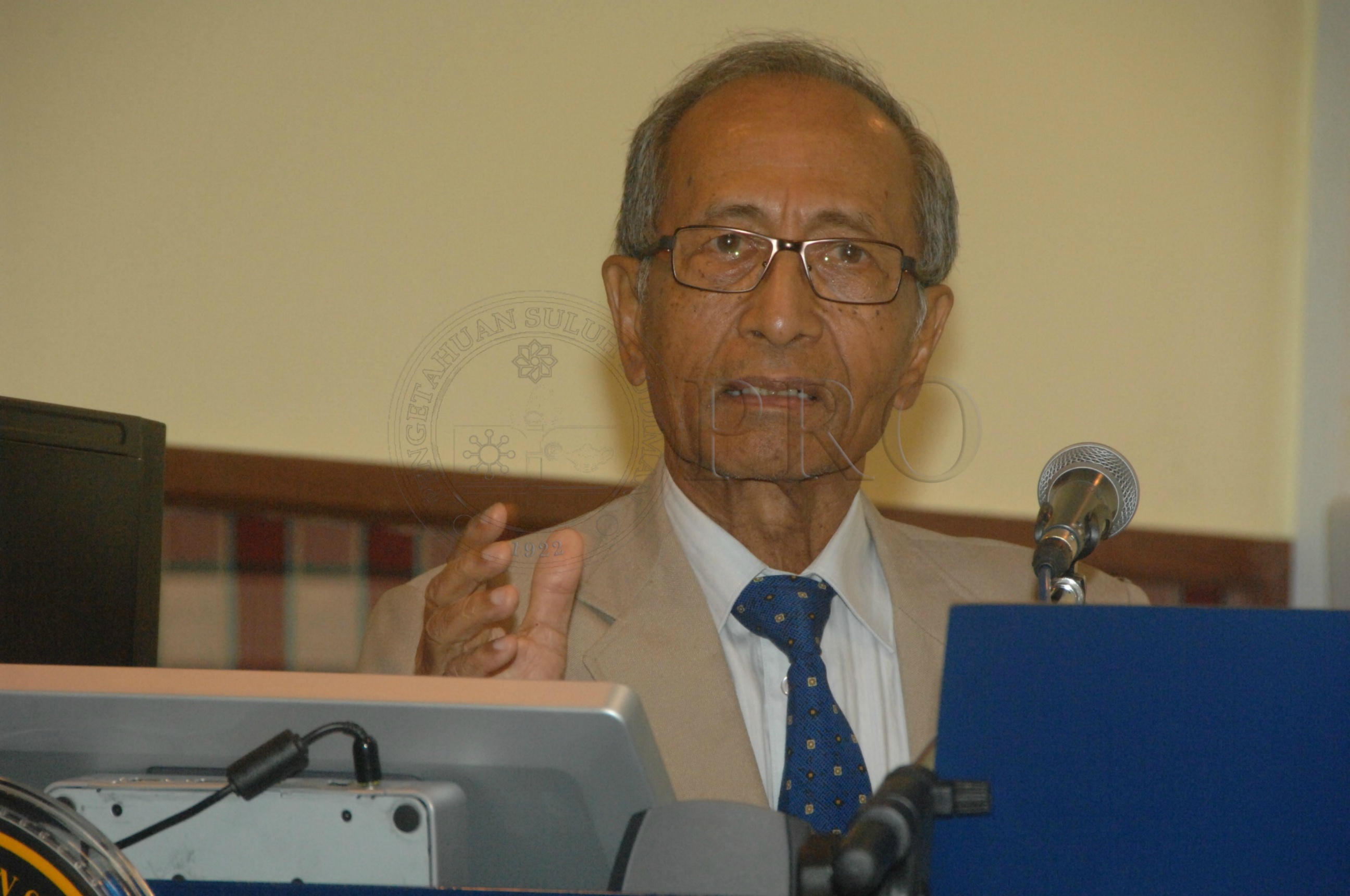 PRO 14 34 WACANA FBA 0142